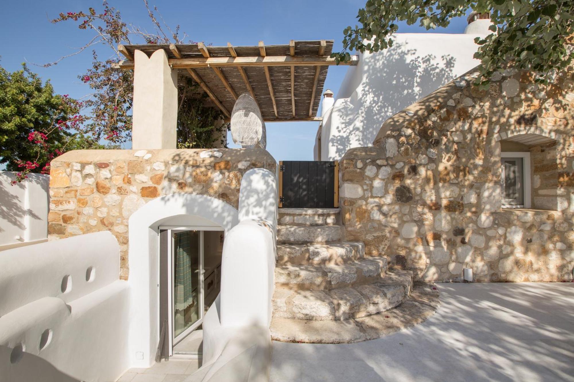 Kallos Villas & Suites Naxos City Стая снимка