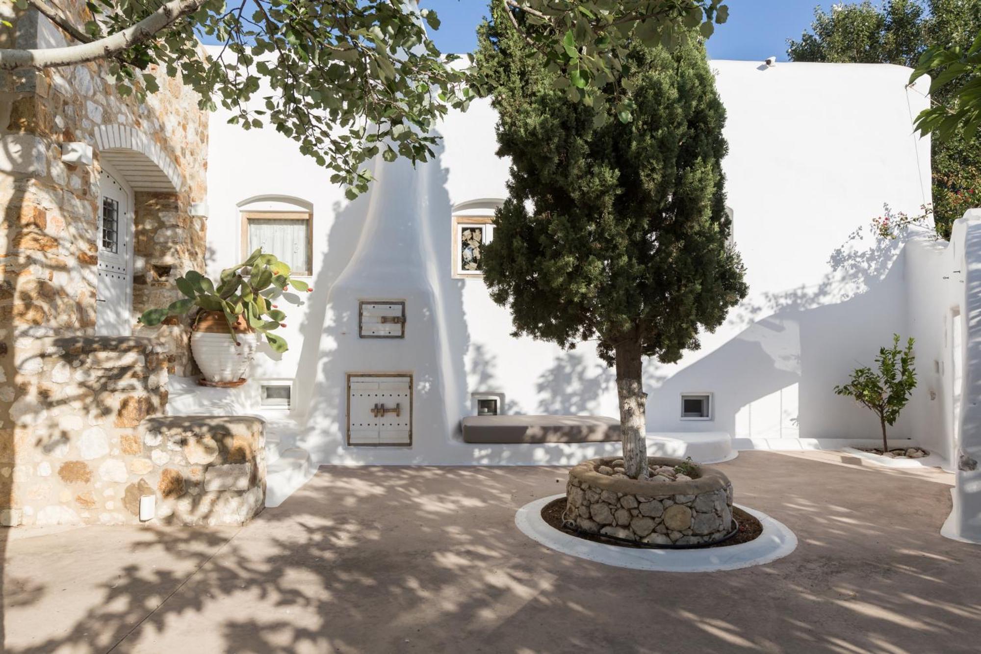Kallos Villas & Suites Naxos City Екстериор снимка