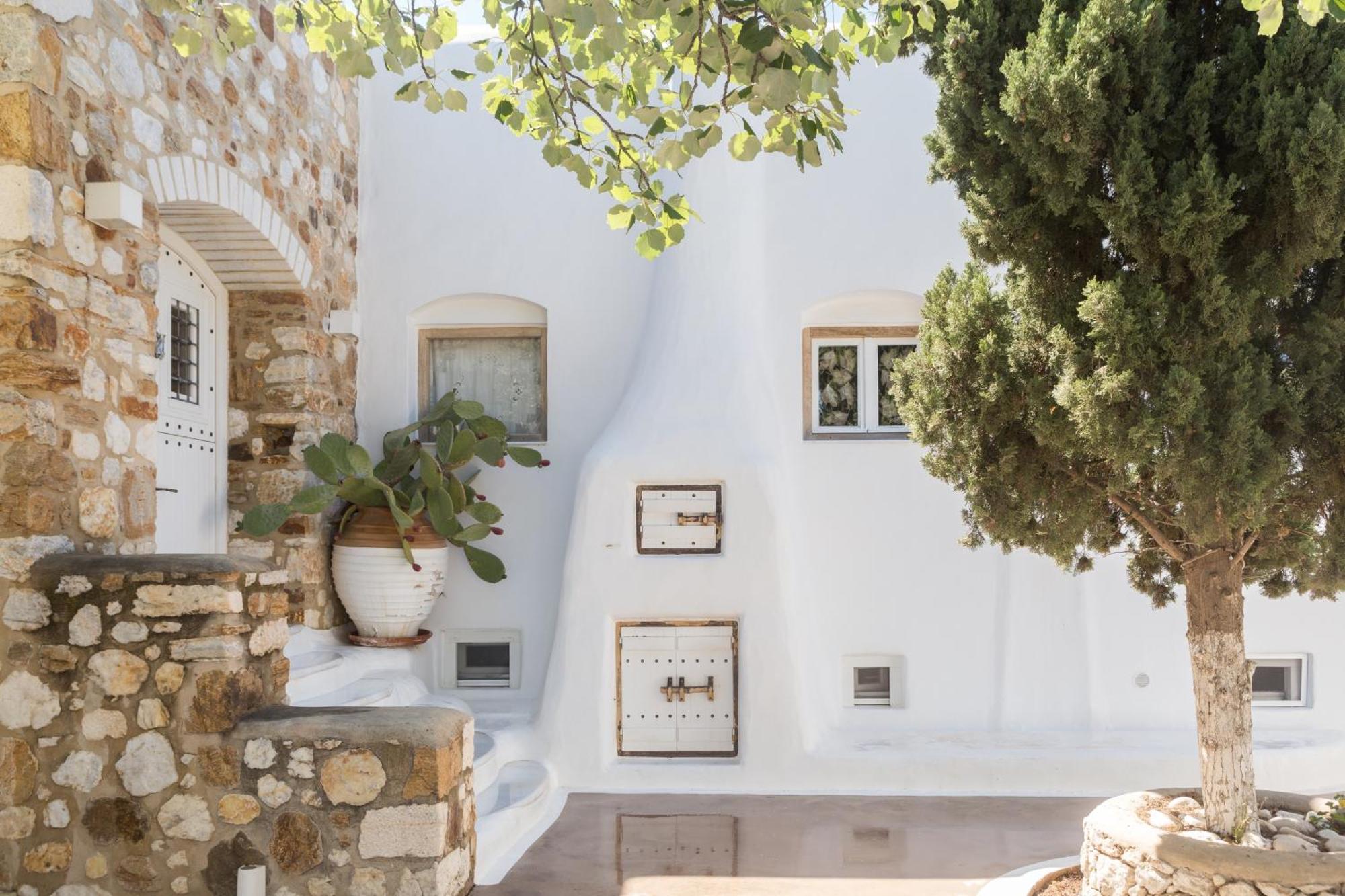 Kallos Villas & Suites Naxos City Екстериор снимка