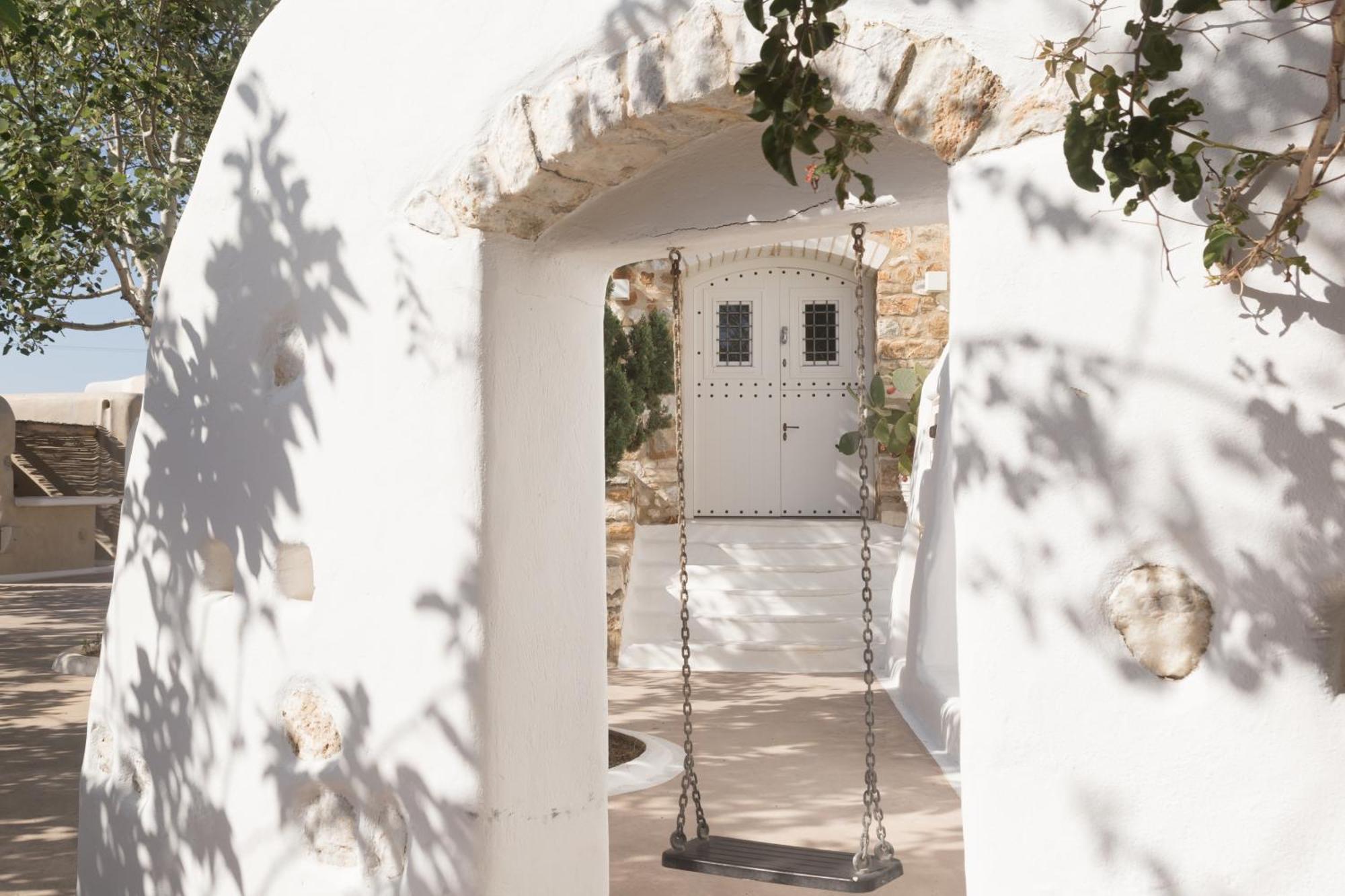 Kallos Villas & Suites Naxos City Екстериор снимка